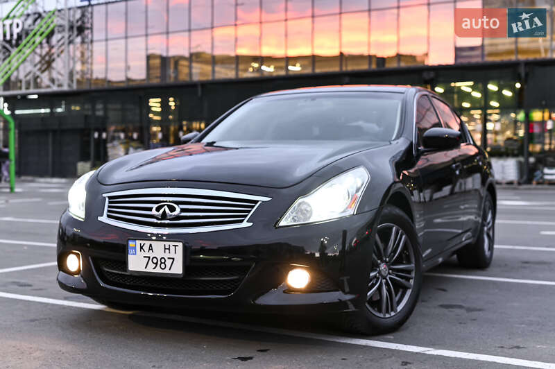 Седан Infiniti G25 2012 в Чернигове фото 3 Седан Infiniti G25 2012 в Чернигове