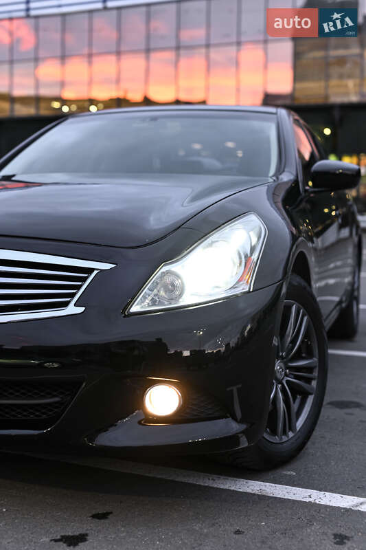 Седан Infiniti G25 2012 в Чернигове фото 7 Седан Infiniti G25 2012 в Чернигове