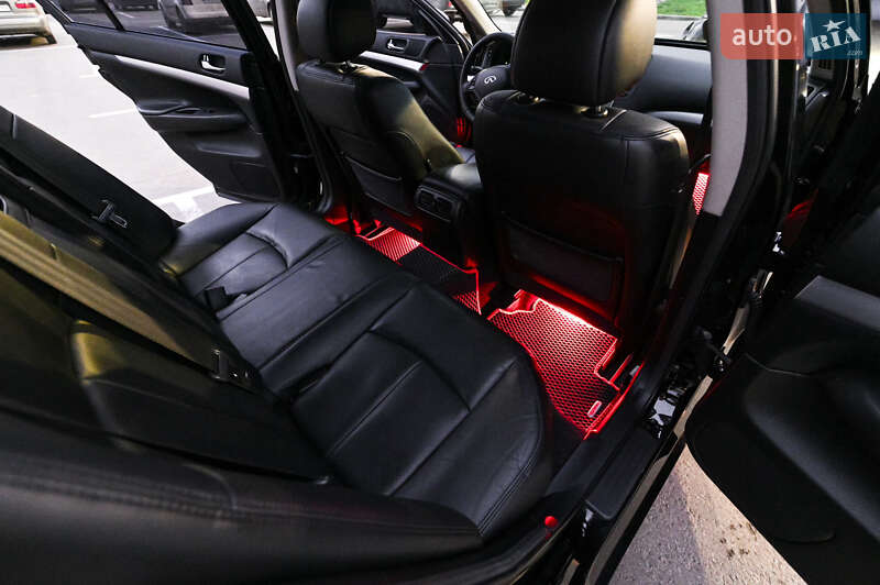 Седан Infiniti G25 2012 в Чернигове фото 47 Седан Infiniti G25 2012 в Чернигове