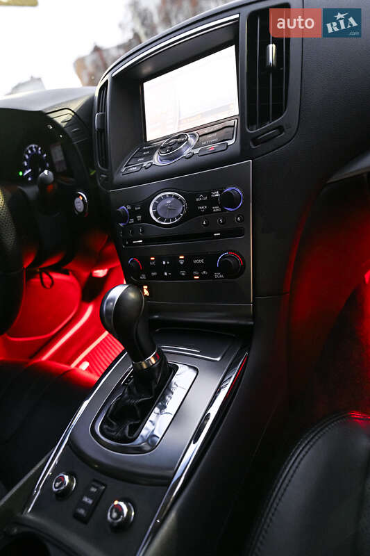 Седан Infiniti G25 2012 в Чернигове фото 64 Седан Infiniti G25 2012 в Чернигове