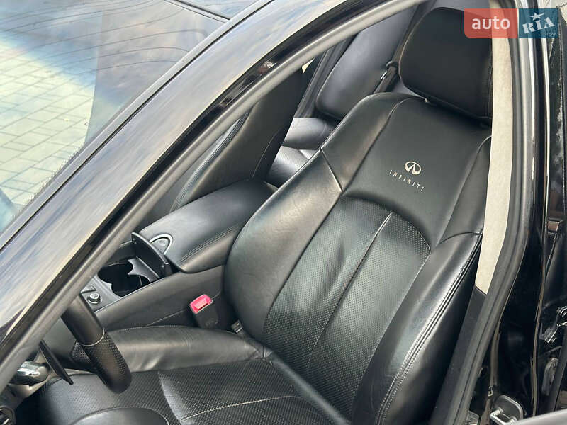 Седан Infiniti G25 2010 в Луцке фото 28 Седан Infiniti G25 2010 в Луцке