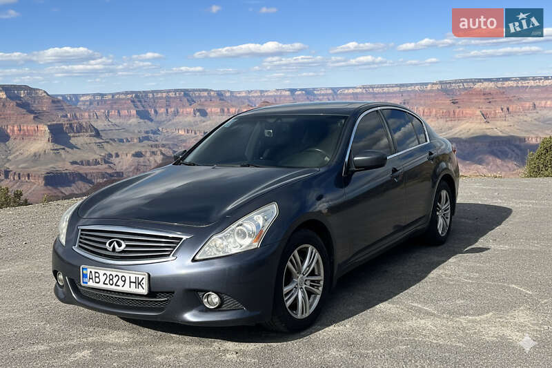 Седан Infiniti G25 2011 в Вінниці