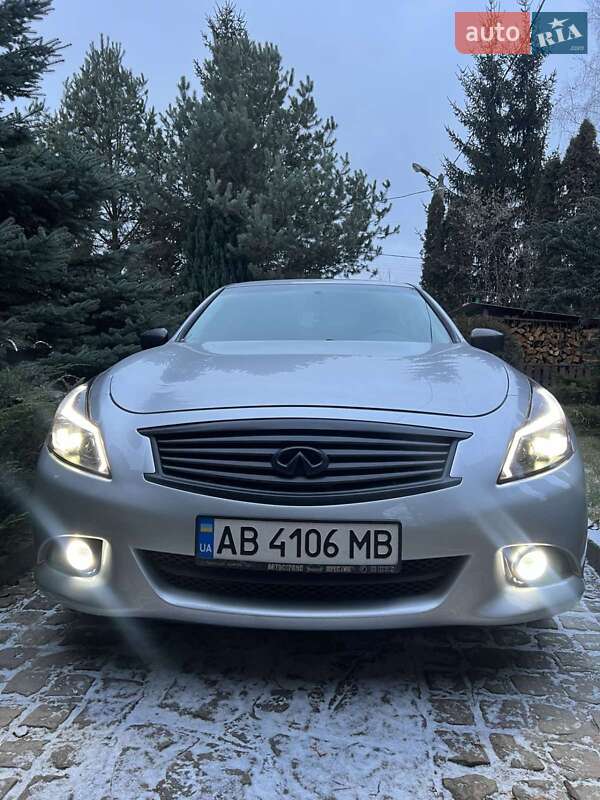 Infiniti G25 2011 Infiniti G25 2011