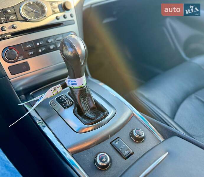 Седан Infiniti G25 2012 в Києві