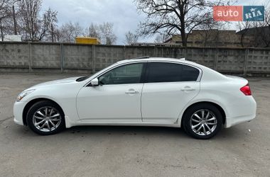 Седан Infiniti G25 2010 в Києві