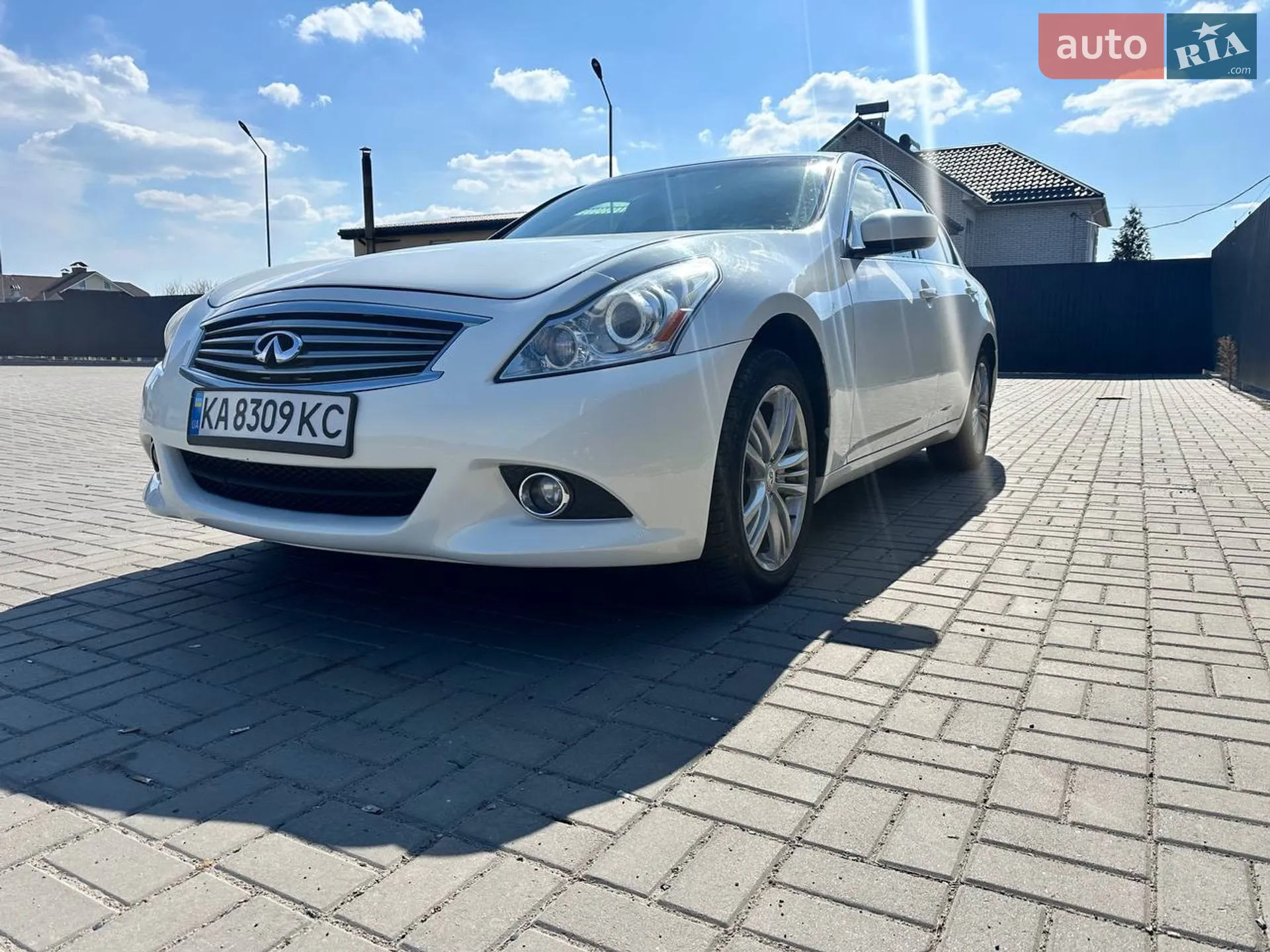 2011 Infiniti G - мініатюра 10