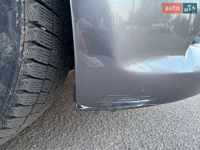 Седан Infiniti G25 2012 в Александрие