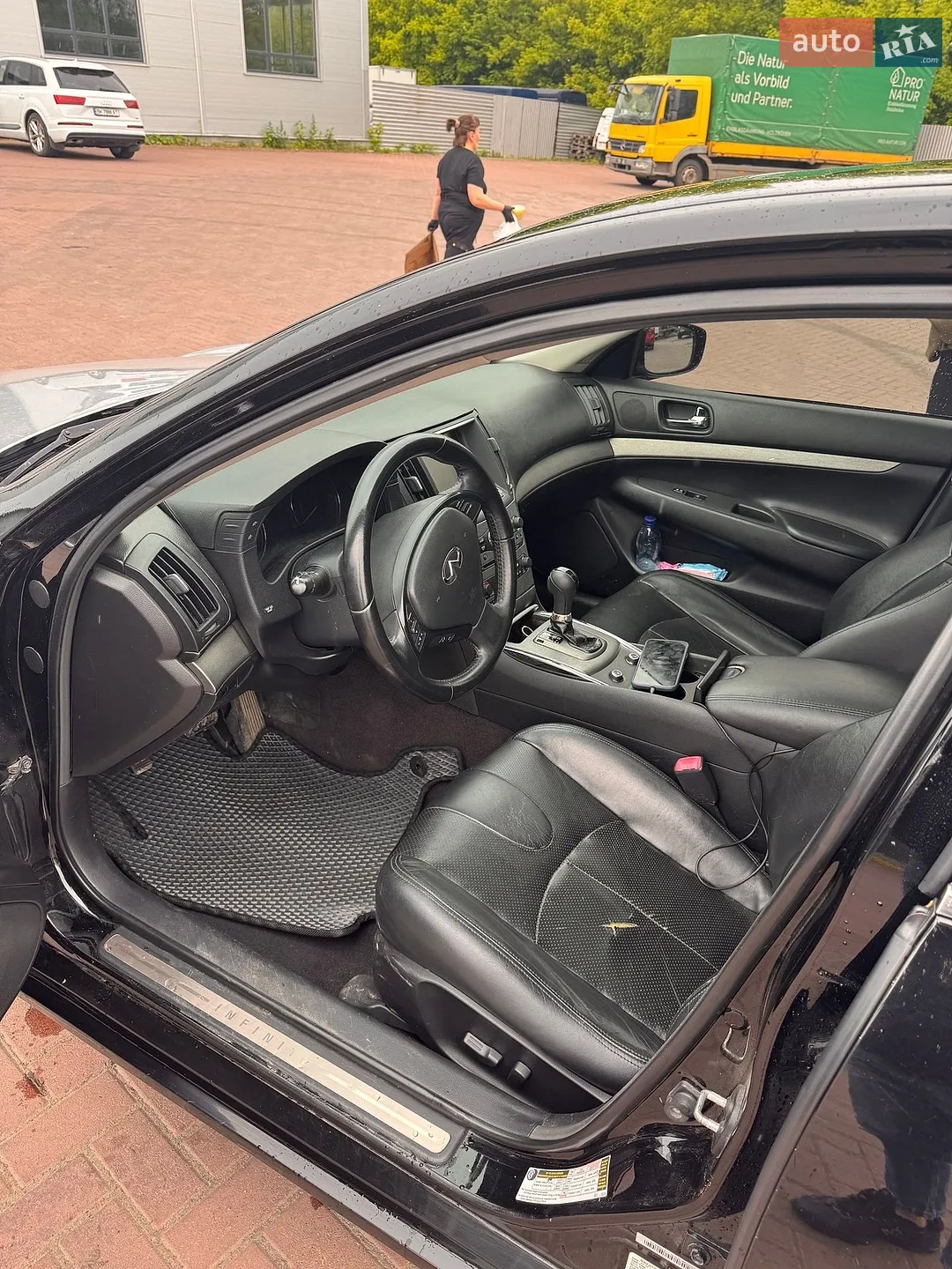 2011 Infiniti G - мініатюра 10