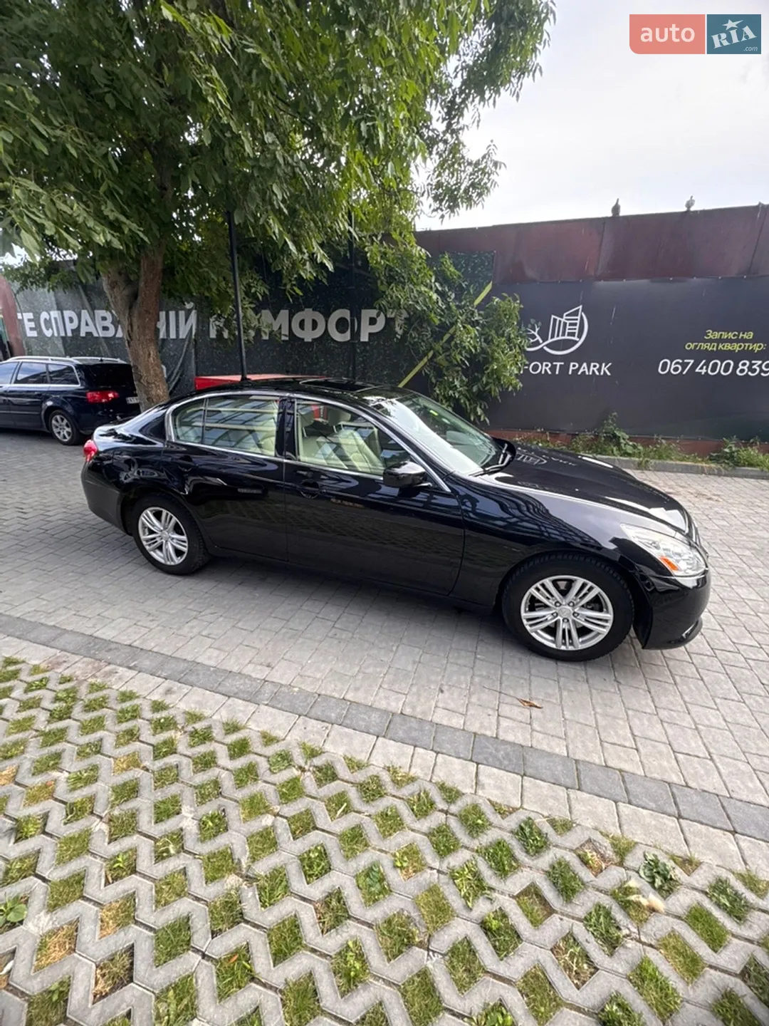 2012 Infiniti G - мініатюра 17