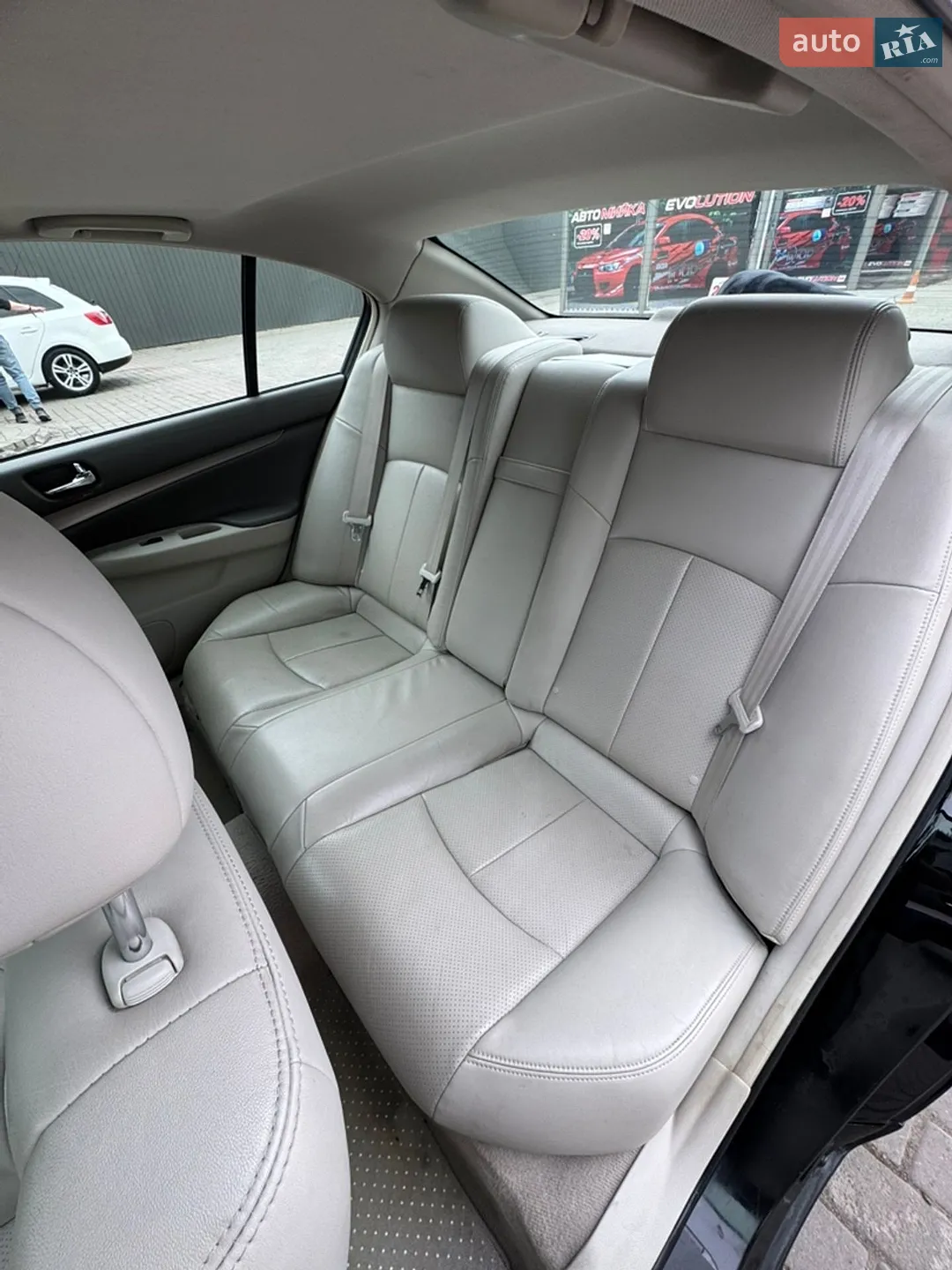 2012 Infiniti G - мініатюра 30