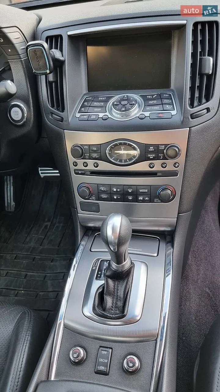 2012 Infiniti G - мініатюра 18