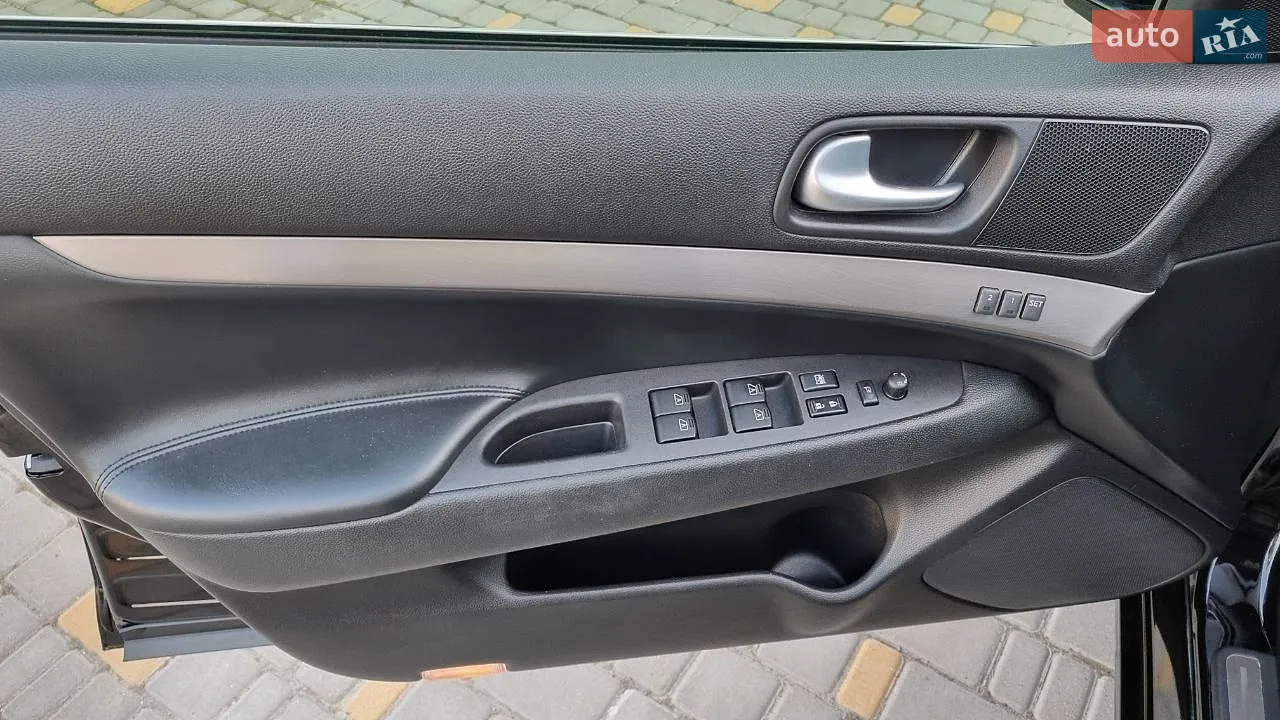 2012 Infiniti G - мініатюра 37