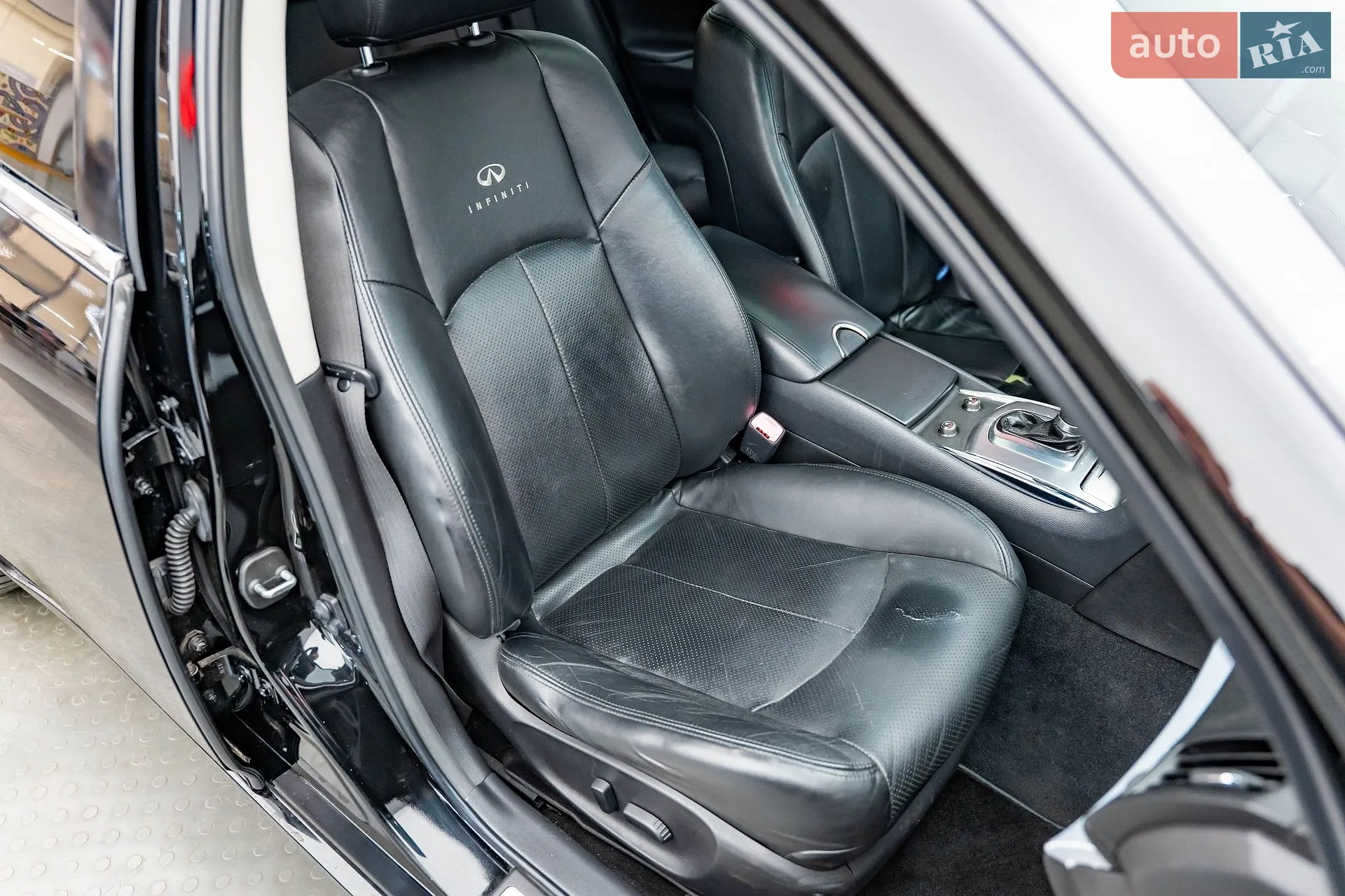 2011 Infiniti G - мініатюра 21