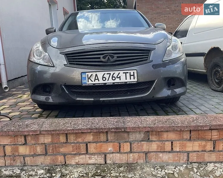 Infiniti G25