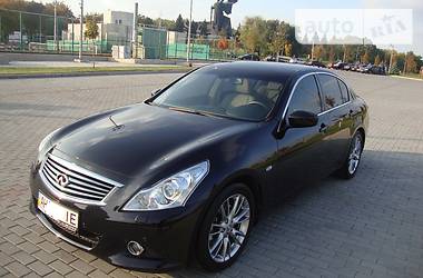 Седан Infiniti G25 2011 в Макеевке