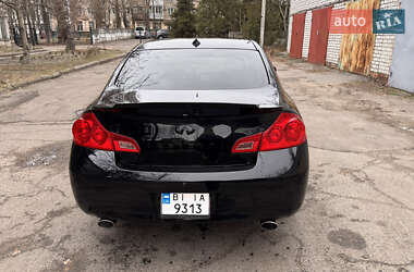 Седан Infiniti G35 2006 в 