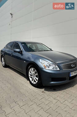 Седан Infiniti G35 2008 в 