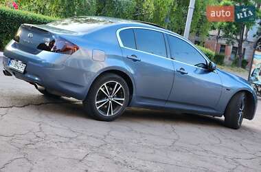 Седан Infiniti G35 2008 в Каменском