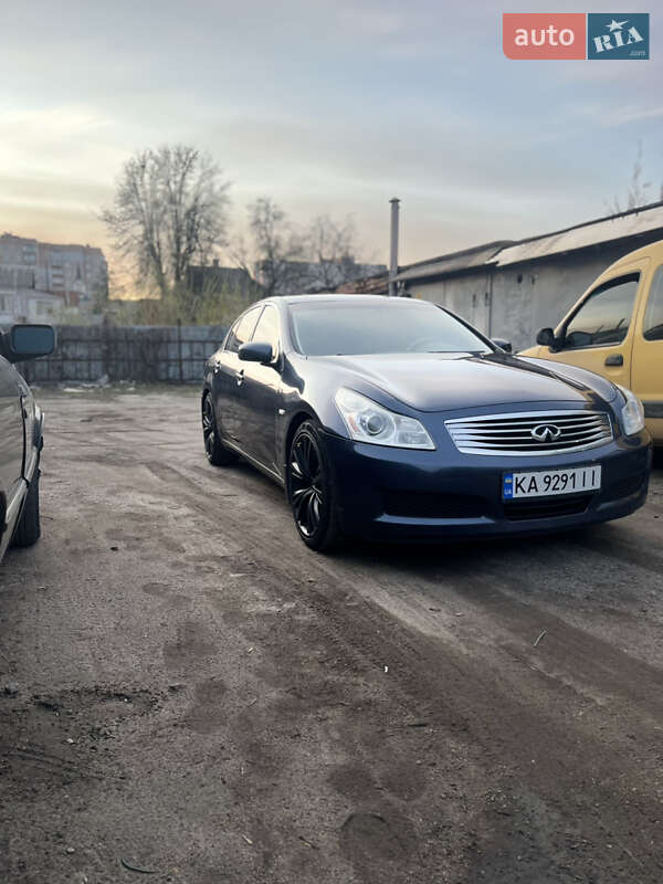 Infiniti G35 2008