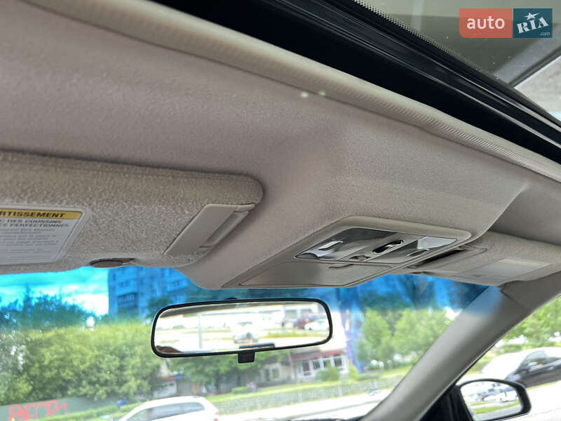 Купе Infiniti G35 2006 в Києві