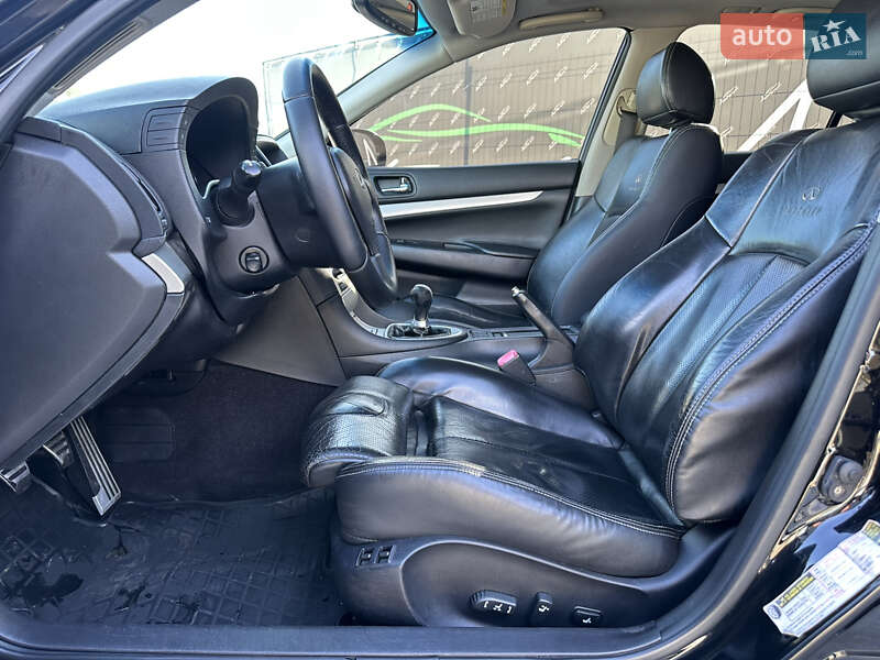 Седан Infiniti G35 2008 в Киеве