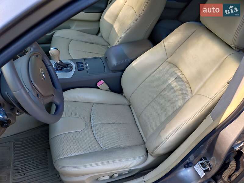 Седан Infiniti G35 2007 в Львові