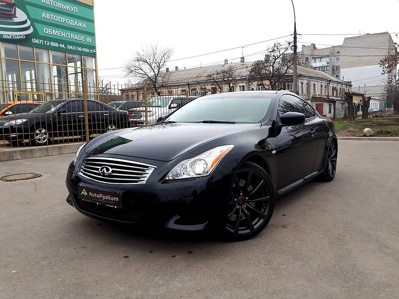 Infiniti G37 2009 года
