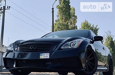 Купе Infiniti G37 2008 в Одессе