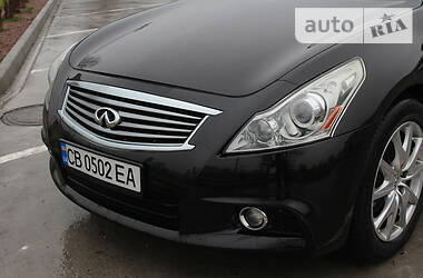 Седан Infiniti G37 2012 в Чернигове