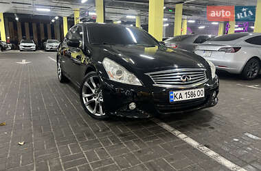 Infiniti G37 2011