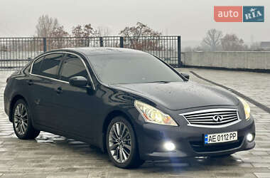 Седан Infiniti G37 2011 в Дніпрі