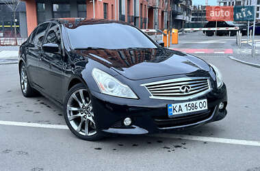 Седан Infiniti G37 2011 в Киеве