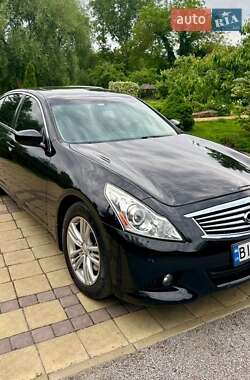Седан Infiniti G37 2013 в Кременчуге