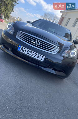 Седан Infiniti G37 2008 в Тростянце