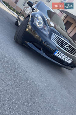 Седан Infiniti G37 2008 в Тростянце