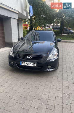 Седан Infiniti G37 2013 в Ивано-Франковске