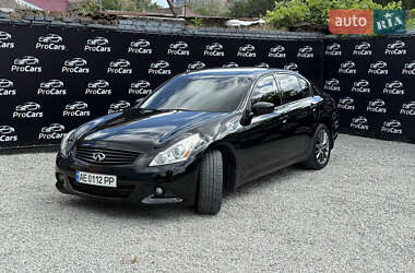 Седан Infiniti G37 2011 в Новомосковске