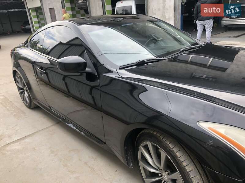 Купе Infiniti G37 2008 в Крюківщині