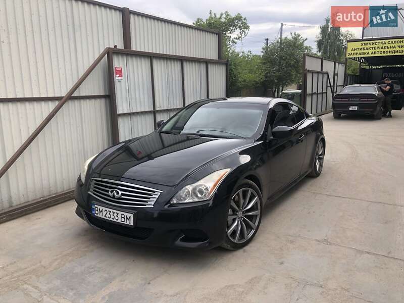 Купе Infiniti G37 2008 в Крюківщині