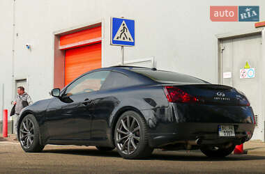 Купе Infiniti G37 2008 в Львові