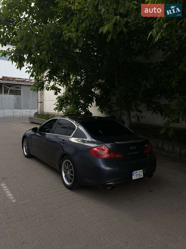 Седан Infiniti G37 2012 в Житомире