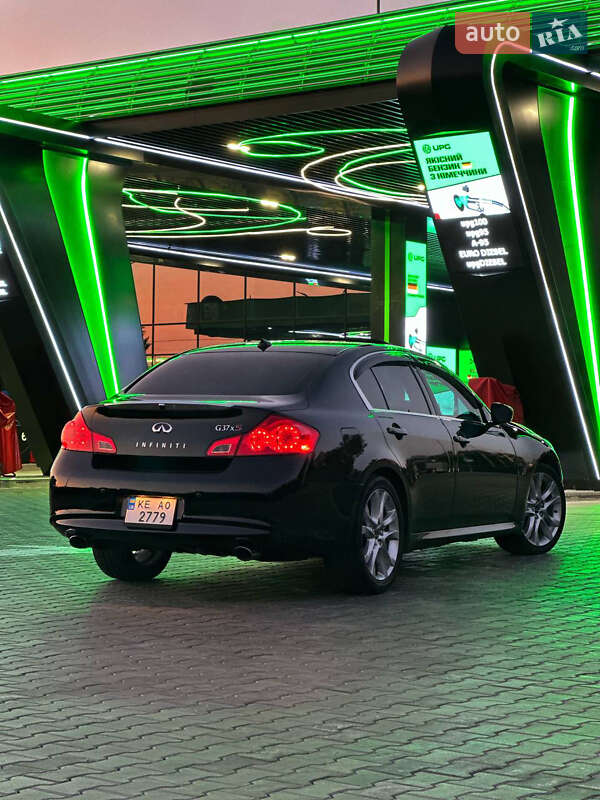 Седан Infiniti G37 2012 в Львове фото 8 Седан Infiniti G37 2012 в Львове