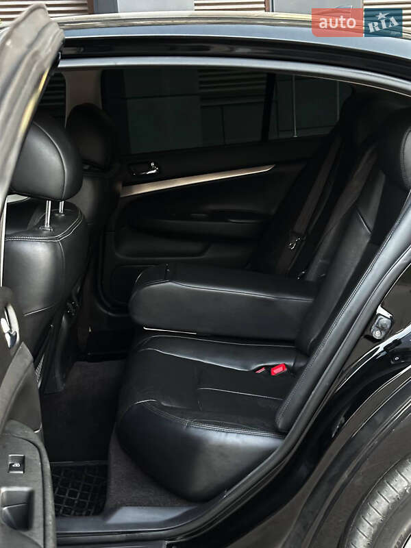 Седан Infiniti G37 2012 в Львове фото 19 Седан Infiniti G37 2012 в Львове