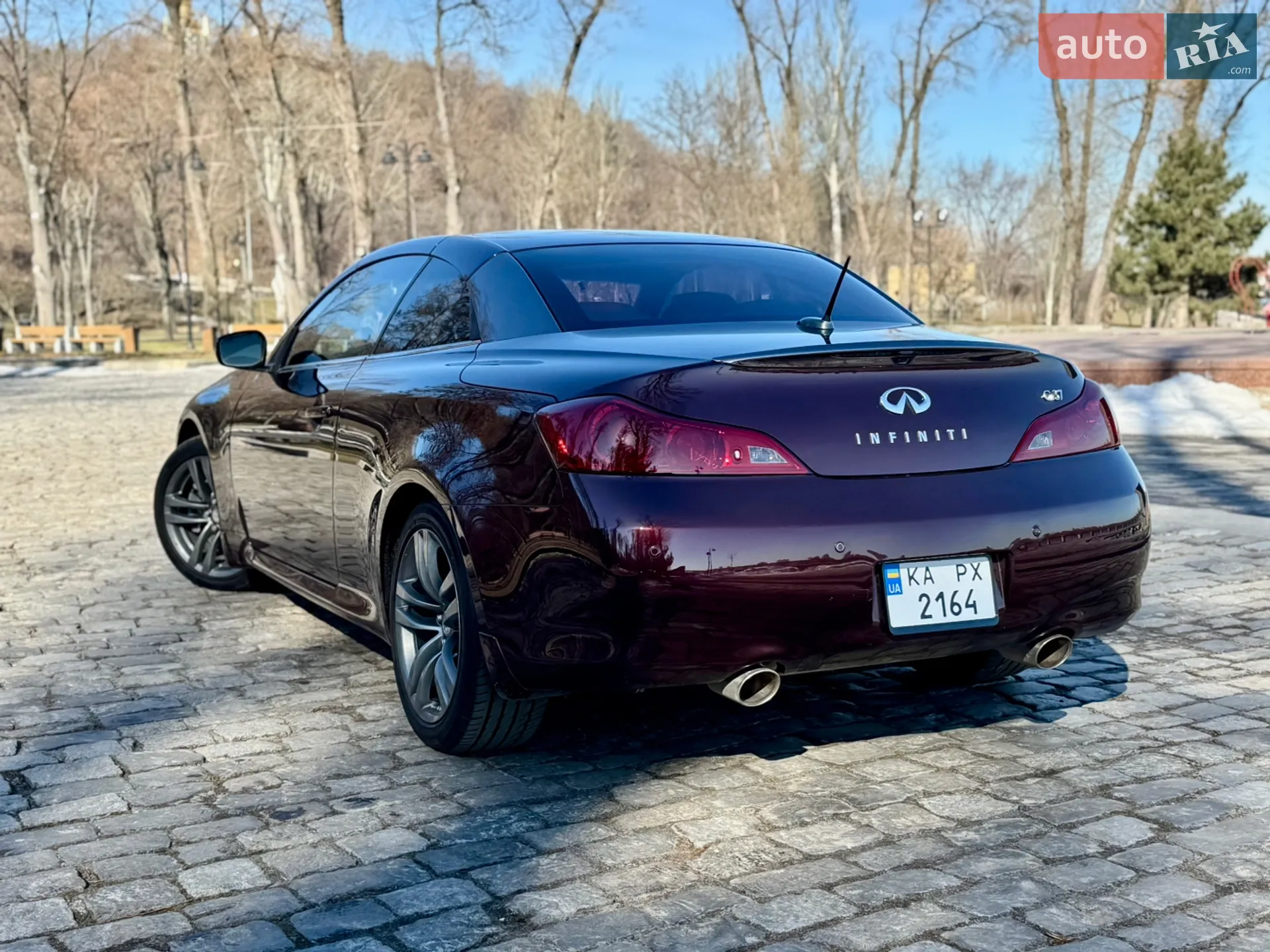 2010 Infiniti G - мініатюра 11