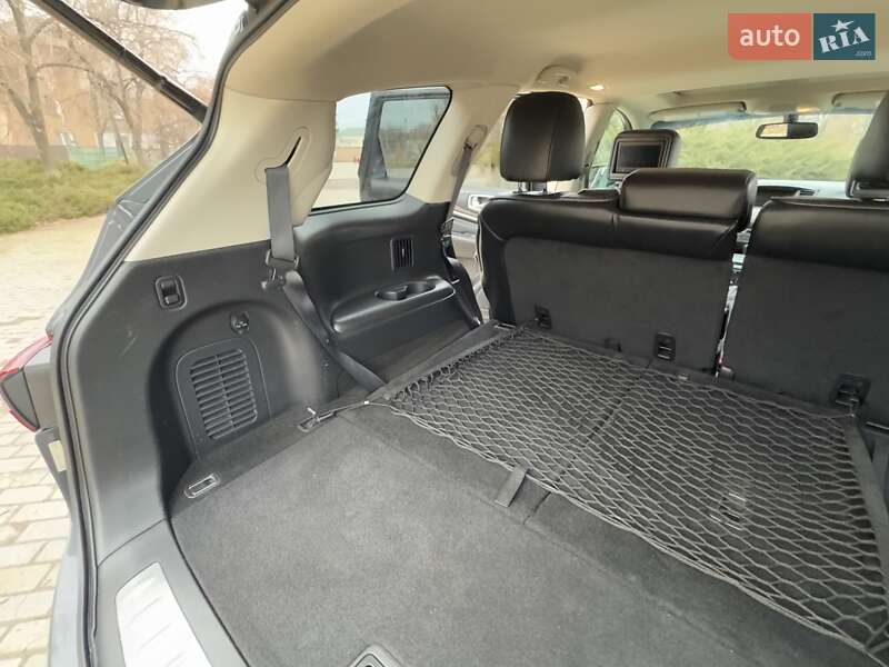 Внедорожник / Кроссовер Infiniti JX35 2013 в Киеве