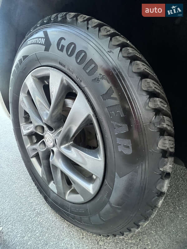 Внедорожник / Кроссовер Infiniti JX35 2013 в Киеве