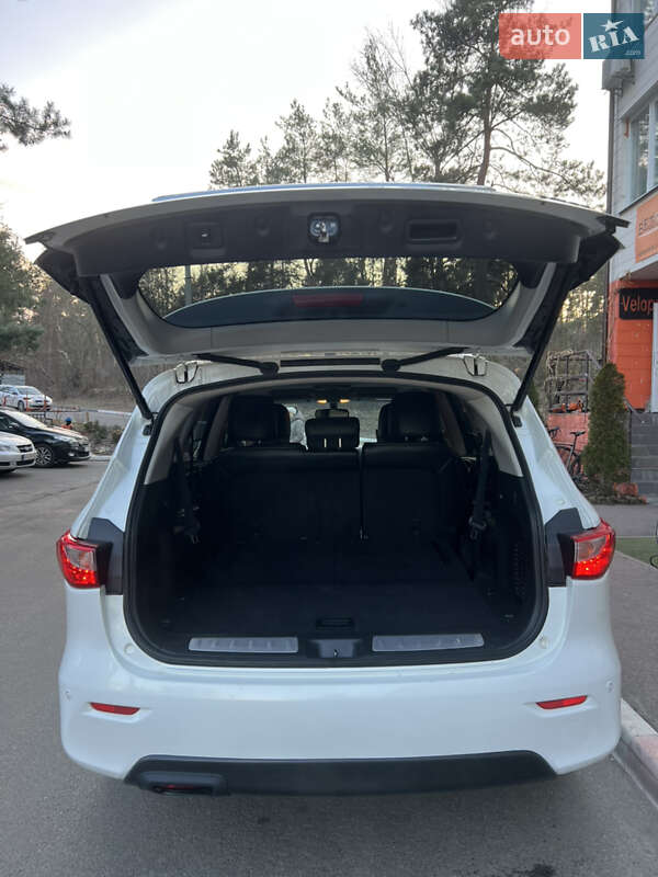 Внедорожник / Кроссовер Infiniti JX35 2013 в Киеве