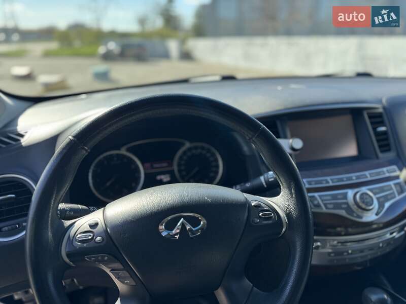 Позашляховик / Кросовер Infiniti JX35 2013 в Києві