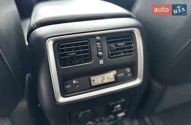 Позашляховик / Кросовер Infiniti JX35 2013 в 