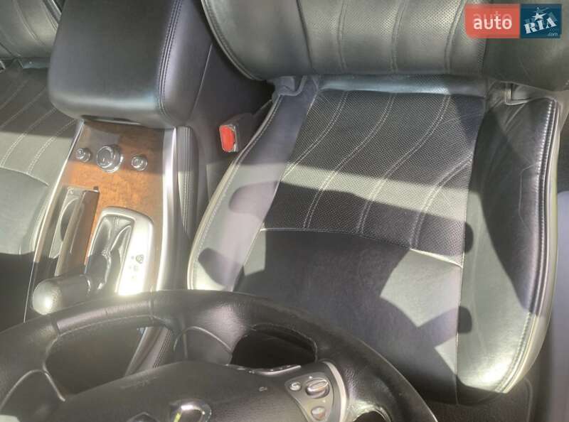 Позашляховик / Кросовер Infiniti JX35 2013 в Полтаві